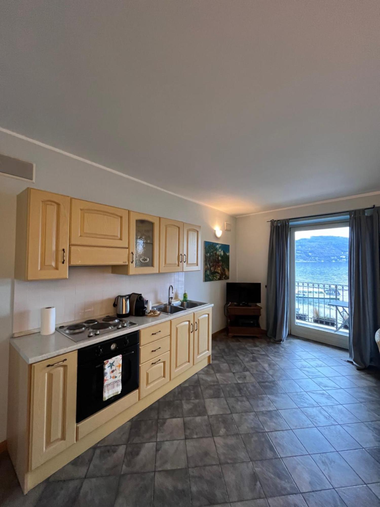 Appartamento Il Porto Baveno Exterior foto